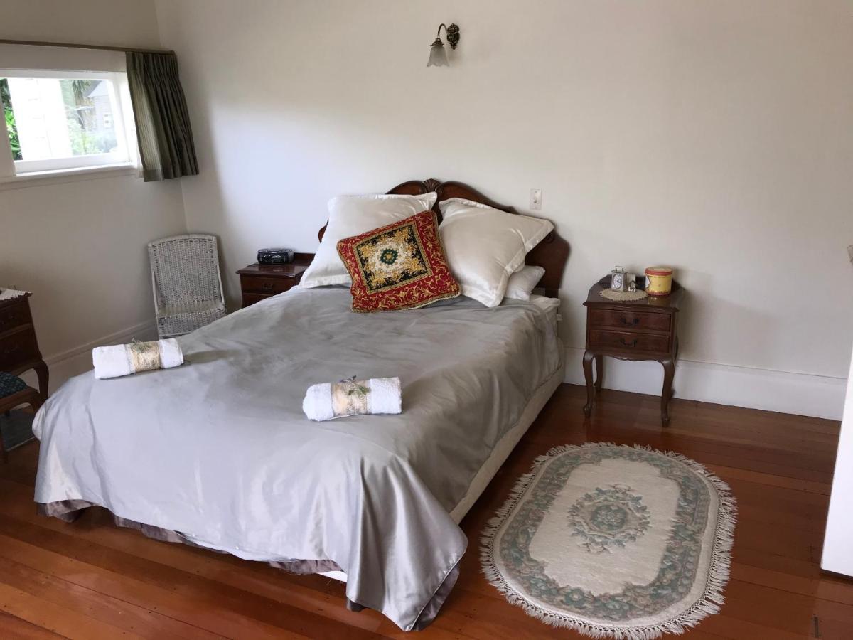 School Lane B&B Wr. Фангареи Экстерьер фото
